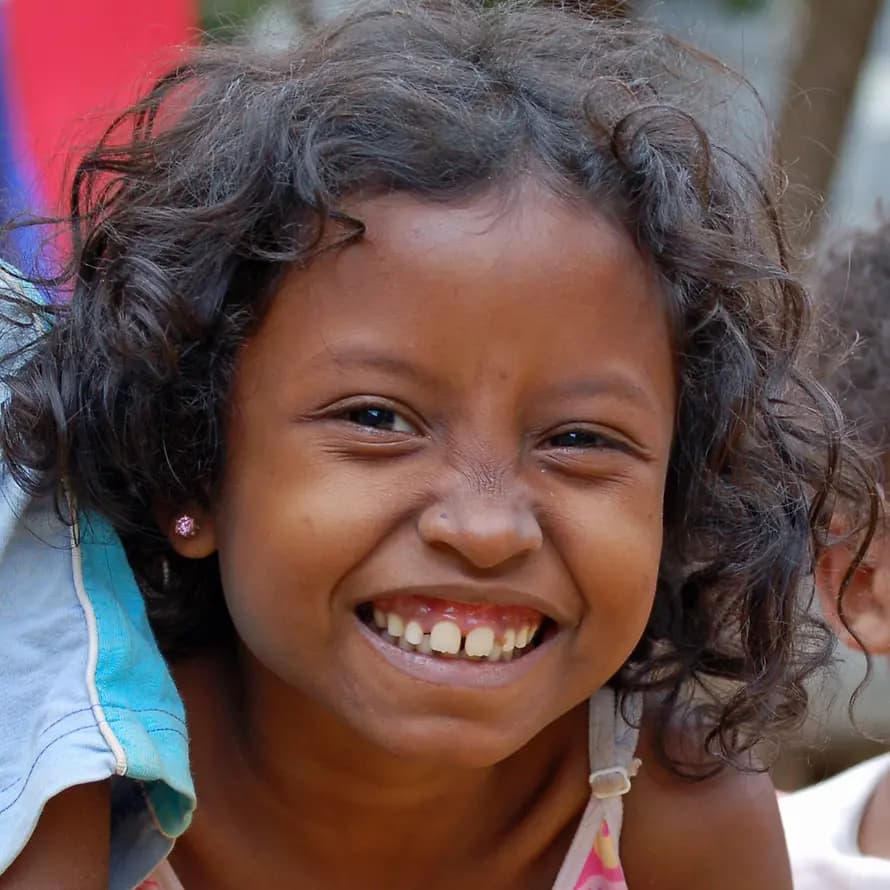 SOS-Kinder in Mauritius SOS-Kinderdorf Mauritius gibt notleidenden Kindern einen Ort der Geborgenheit